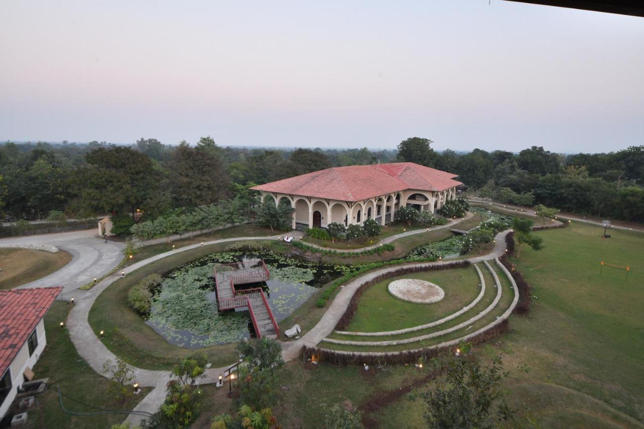 Bhanu The Fern Forest Resort & Spa, Jambughoda Exteriér fotografie